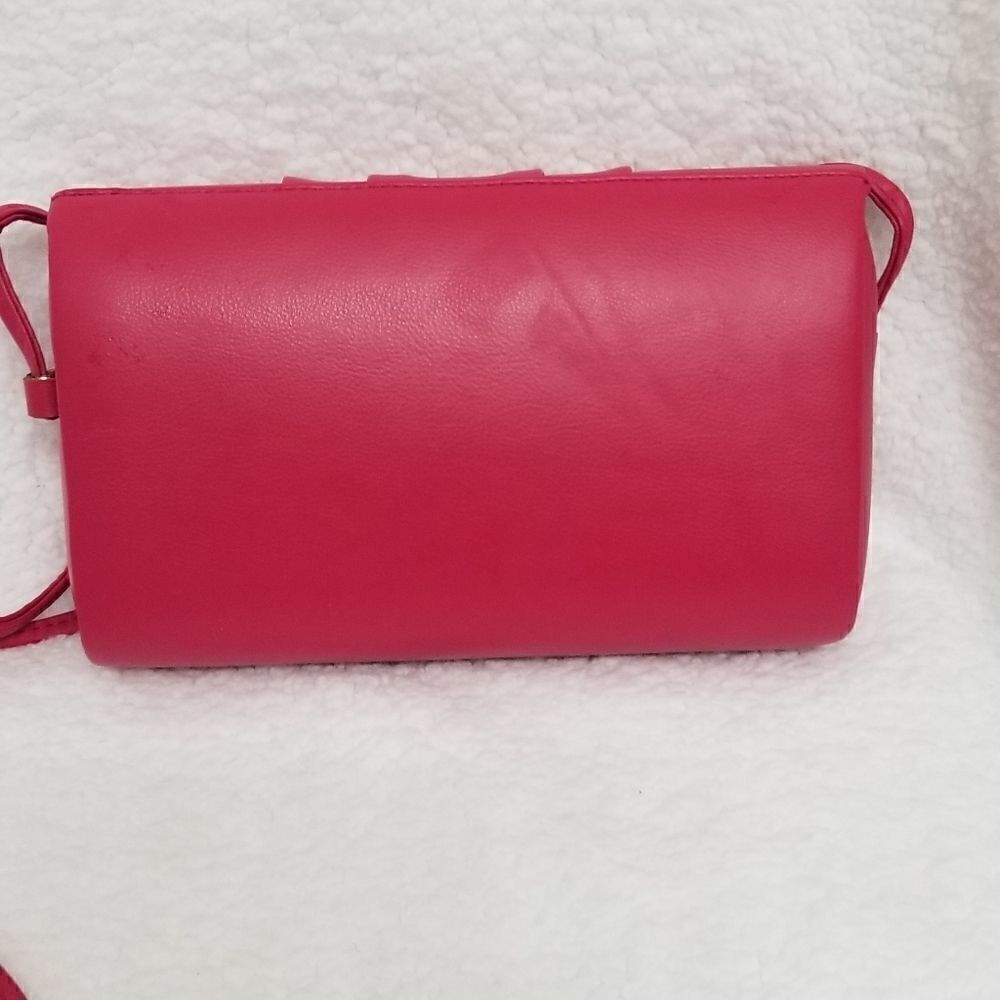 Pink Clutch - Picture 3 of 7